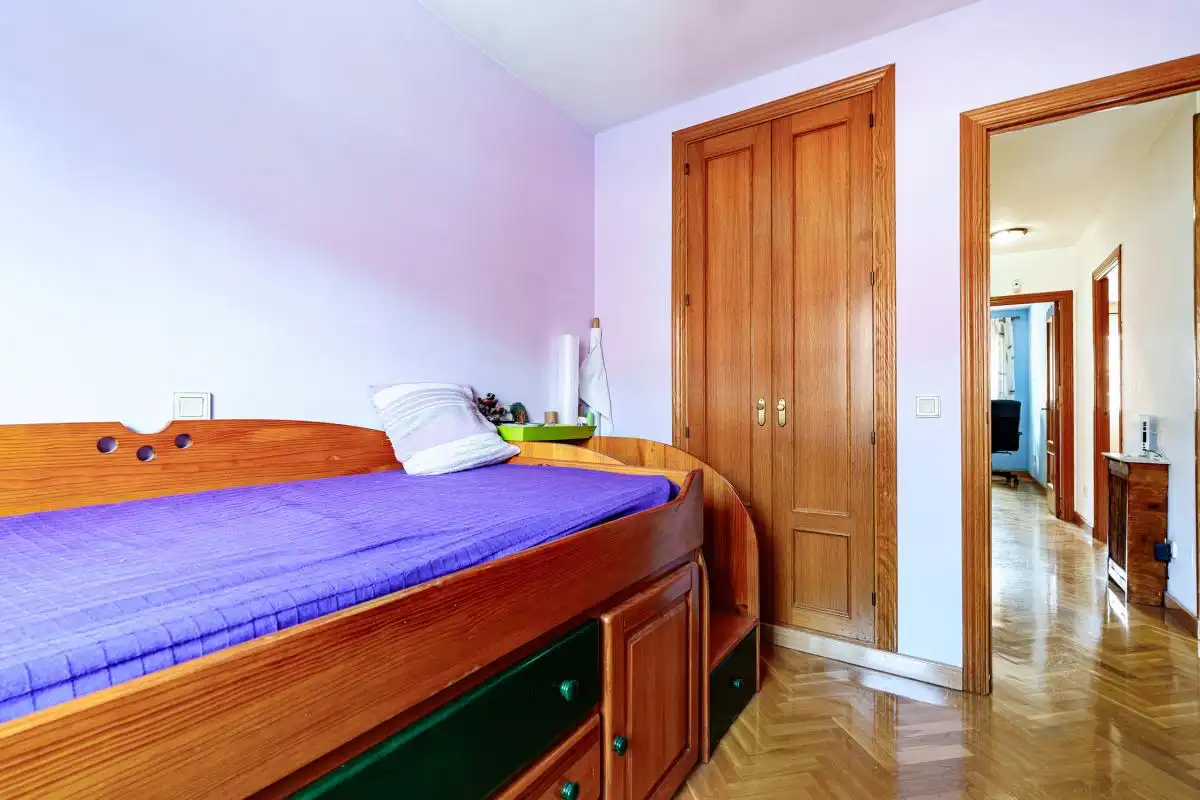 Dormitori de Casa adosada en venda en Getafe amb Aire condicionat, Calefacció i Jardí privat