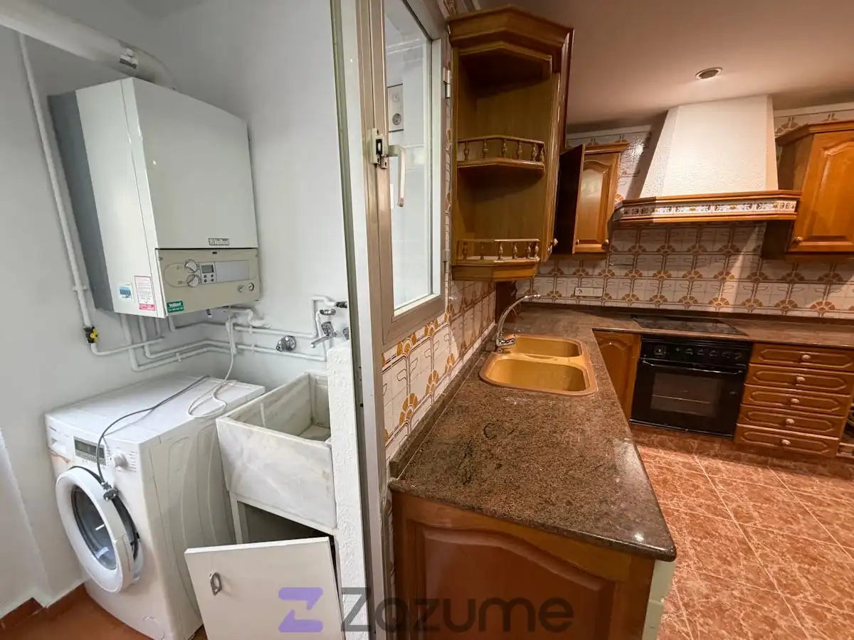 Flat with terrace to rent in Gran Via de les Germanies, imagen 27