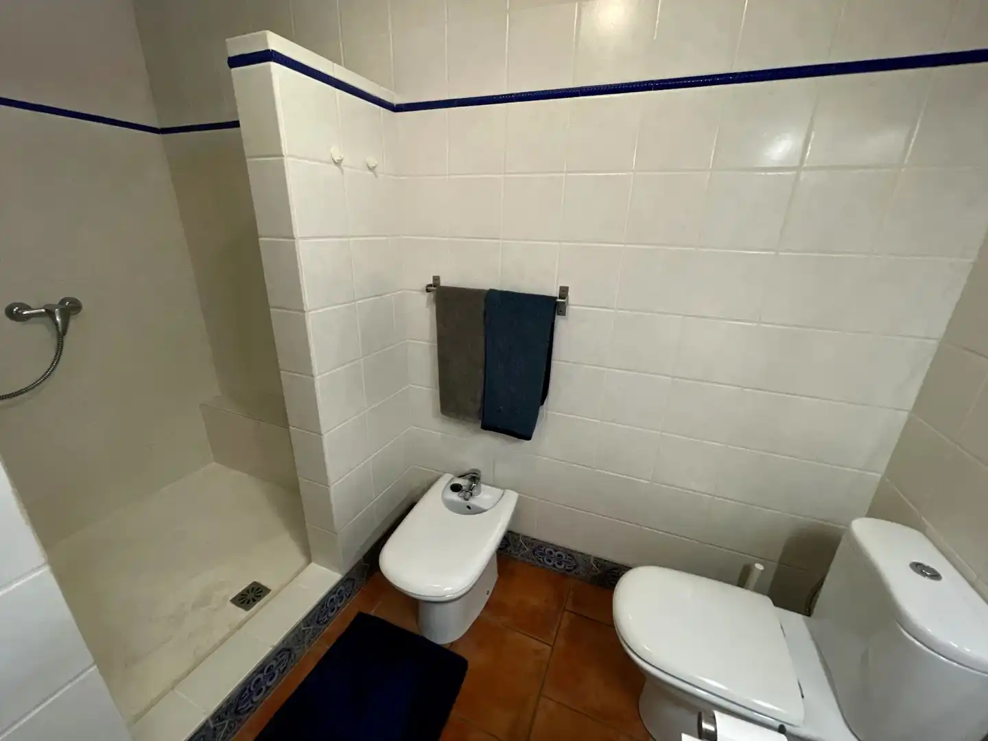 Badezimmer von Country house zum Verkauf in Villanueva de la Concepción mit Klimaanlage, Heizung und Privatgarten