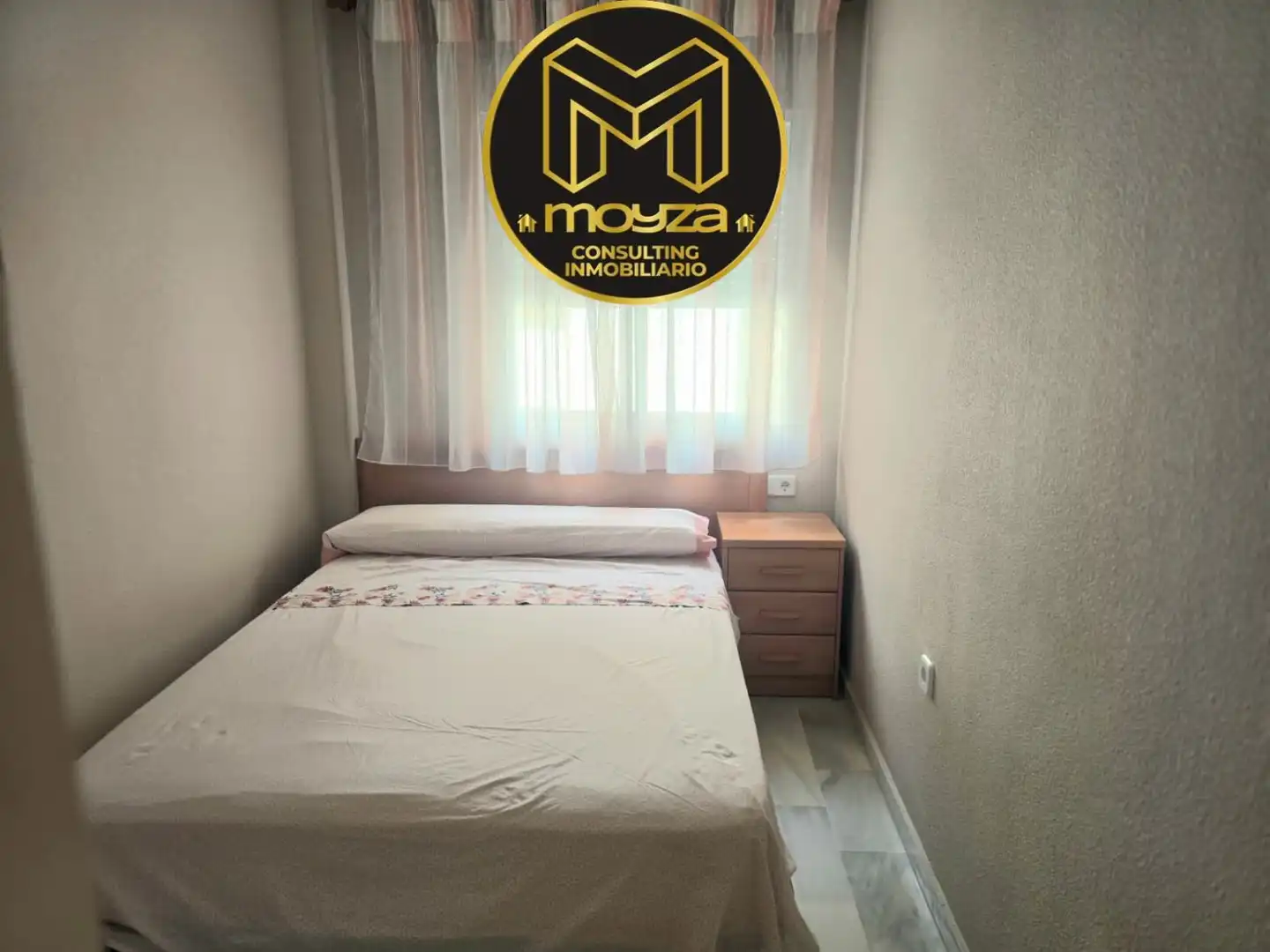 Wohnung zur Miete in Roquetas Pueblo