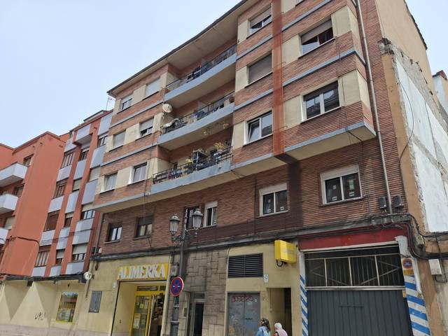 Piso en Venta en Calle Argañosa en Argañosa