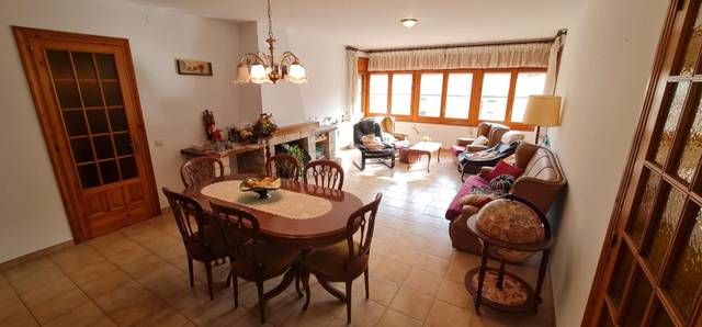 Casa adosada en Venta en Sant Llorenç de Morunys