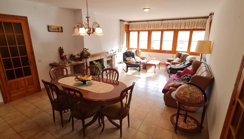 Foto 1 de Casa adosada en venda a Sant Llorenç de Morunys, Lleida