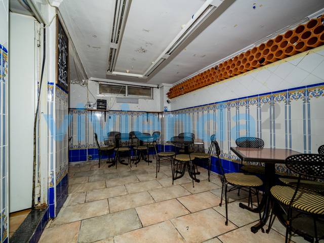 Edificio en Venta en Amador Valdes en Ventas