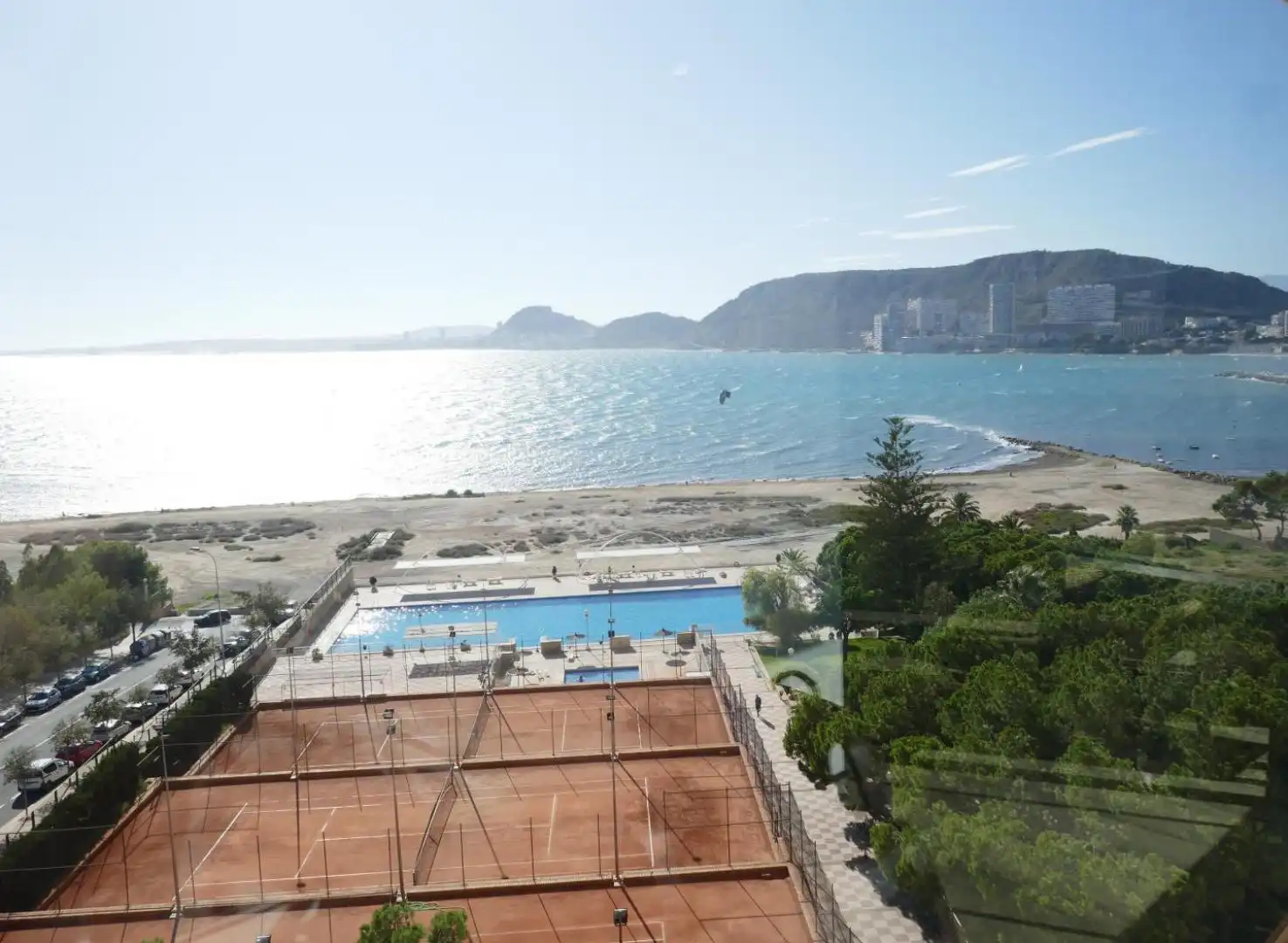 Piscina de Piso en venta en Alicante / Alacant con Aire acondicionado, Terraza y Trastero