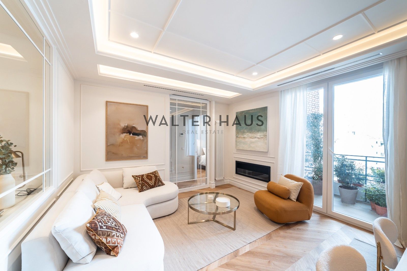Living room of Flat for sale in  Madrid Capital  with Air Conditioner, Heating and Terrace