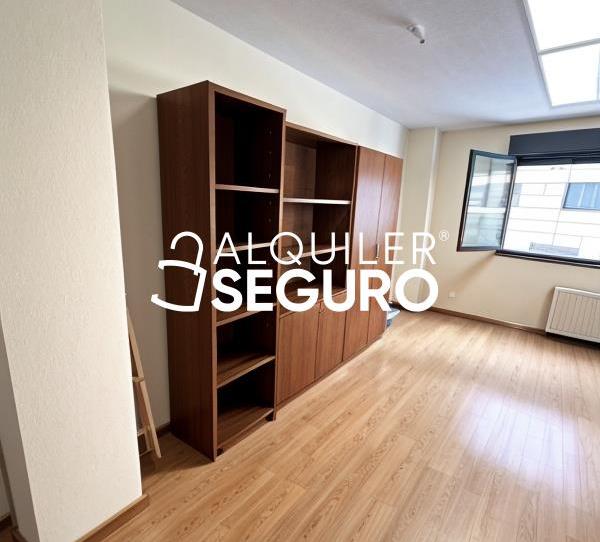Photo 1 of Flat to rent in Solana, Zona Entrada - Gasolineras, Toledo