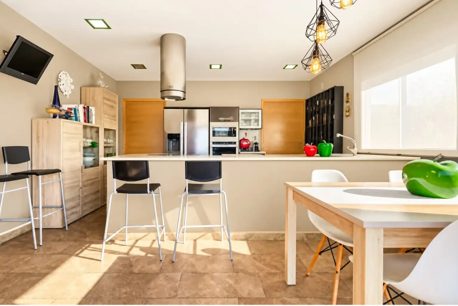 House with terrace for sale in Carrer Vilafant, imagen 7