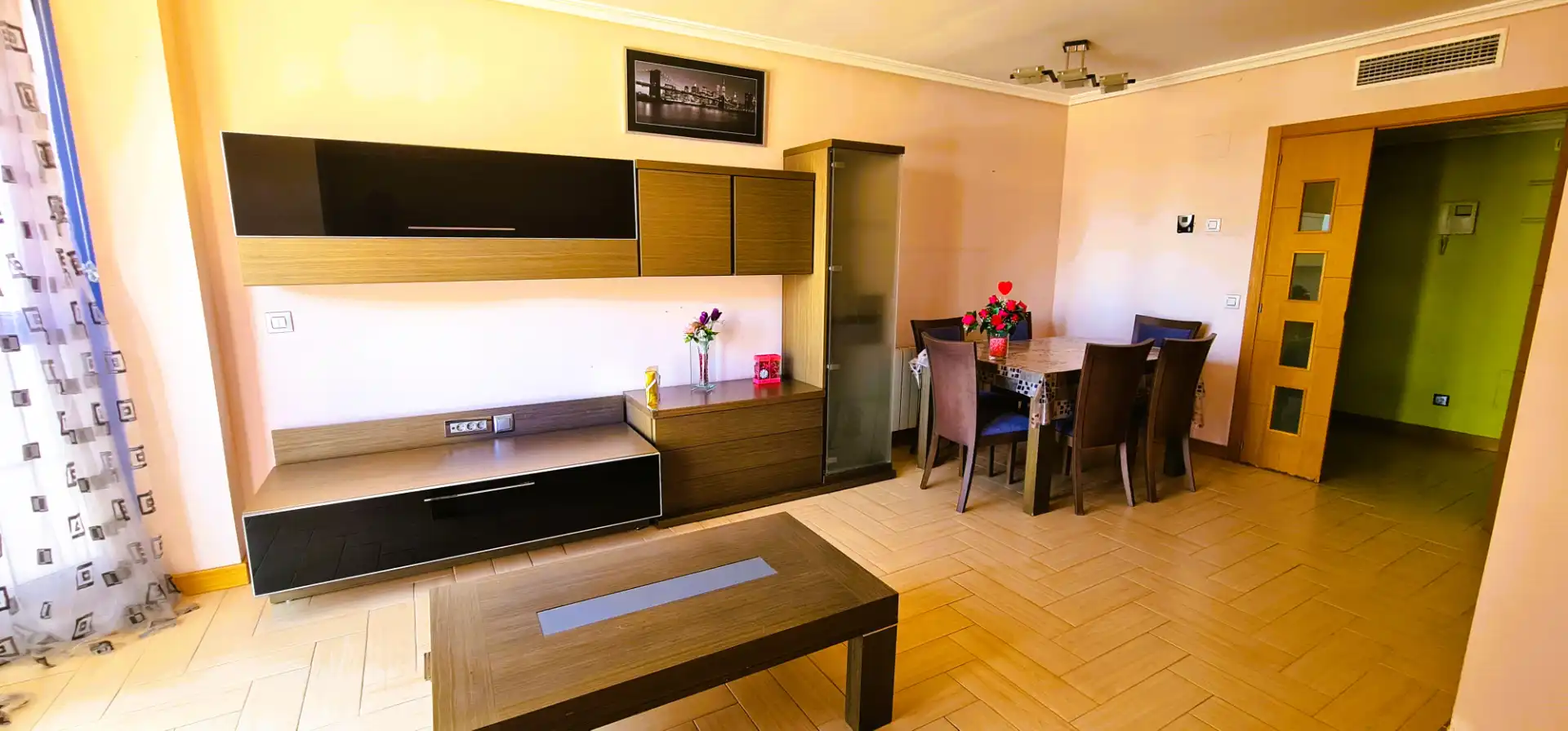 Sala de estar de Piso en venta en Madrid con Calefacción, Terraza y Trastero