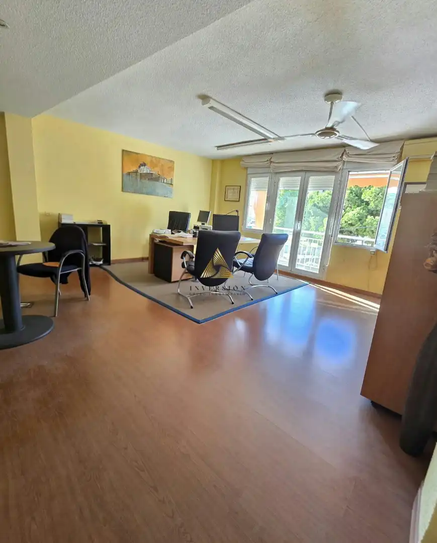 Appartement compact avec terrasse à vendre à Centro - Casco Antiguo