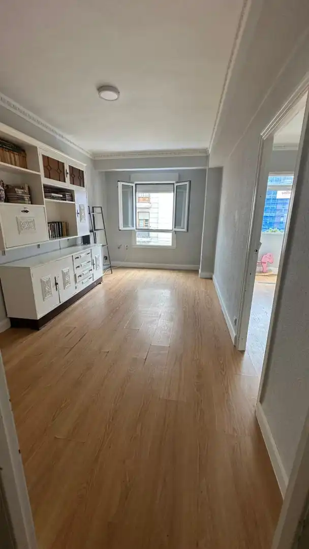 Flat for sale in La Ronda, Centro