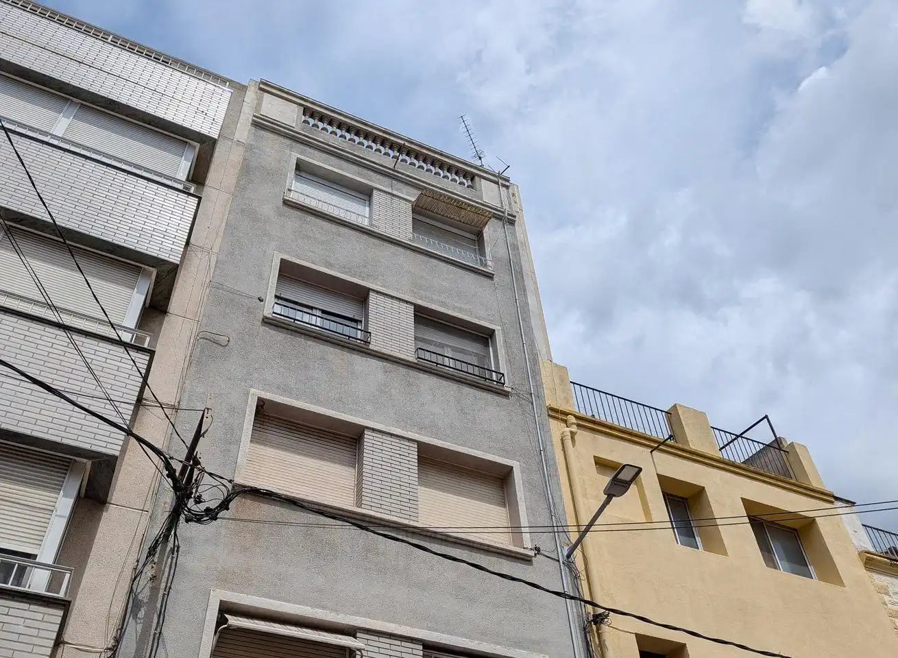 Vista exterior de Ático en venta en Ulldecona con Aire acondicionado