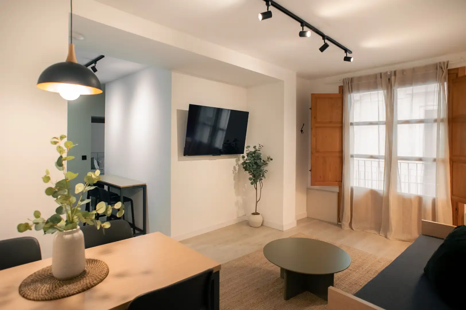 Sala d'estar de Pis de lloguer en Valencia amb Aire condicionat, Calefacció i Parquet