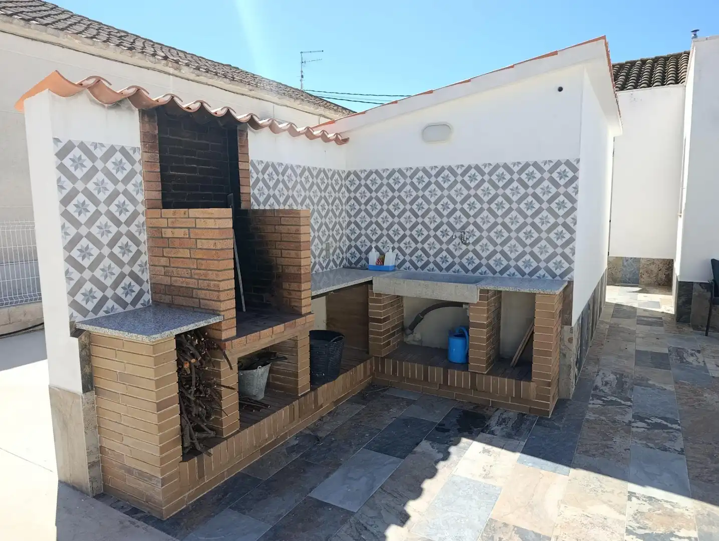 Terrassa de Casa o xalet en venda en Deltebre amb Jardí privat i Terrassa