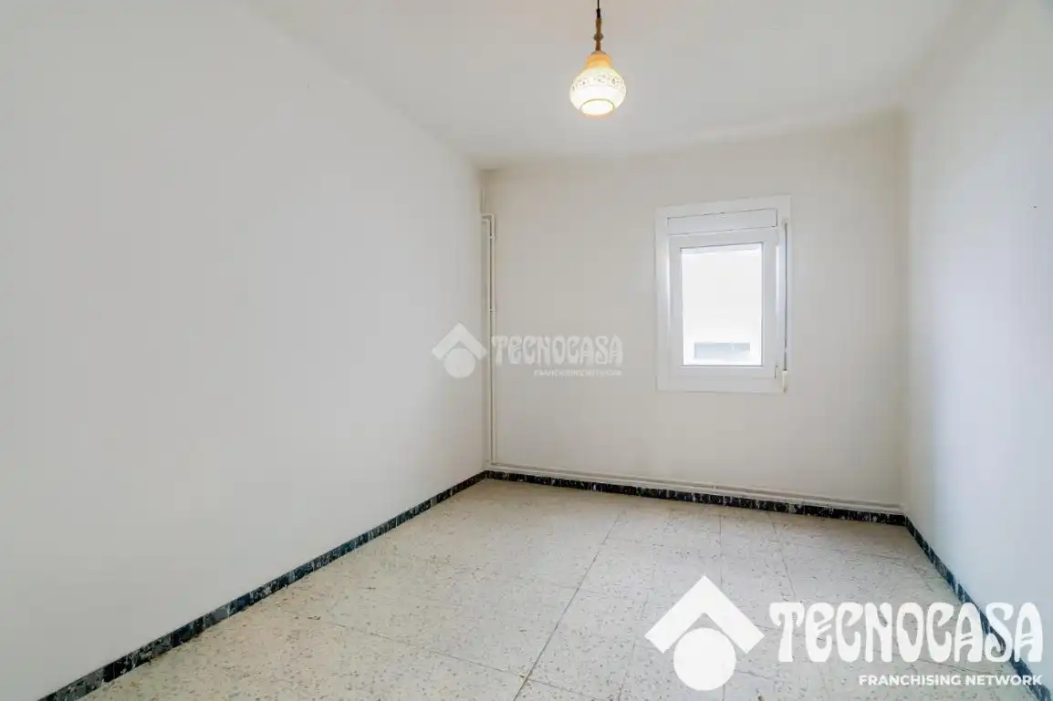 Bedroom of Flat for sale in Barcelona  with Heating and Terrace