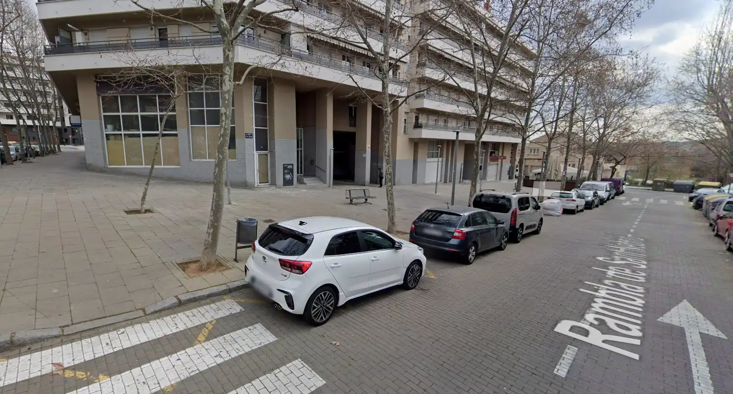 Parkplatz von Loft zum Verkauf in Terrassa mit Parkett