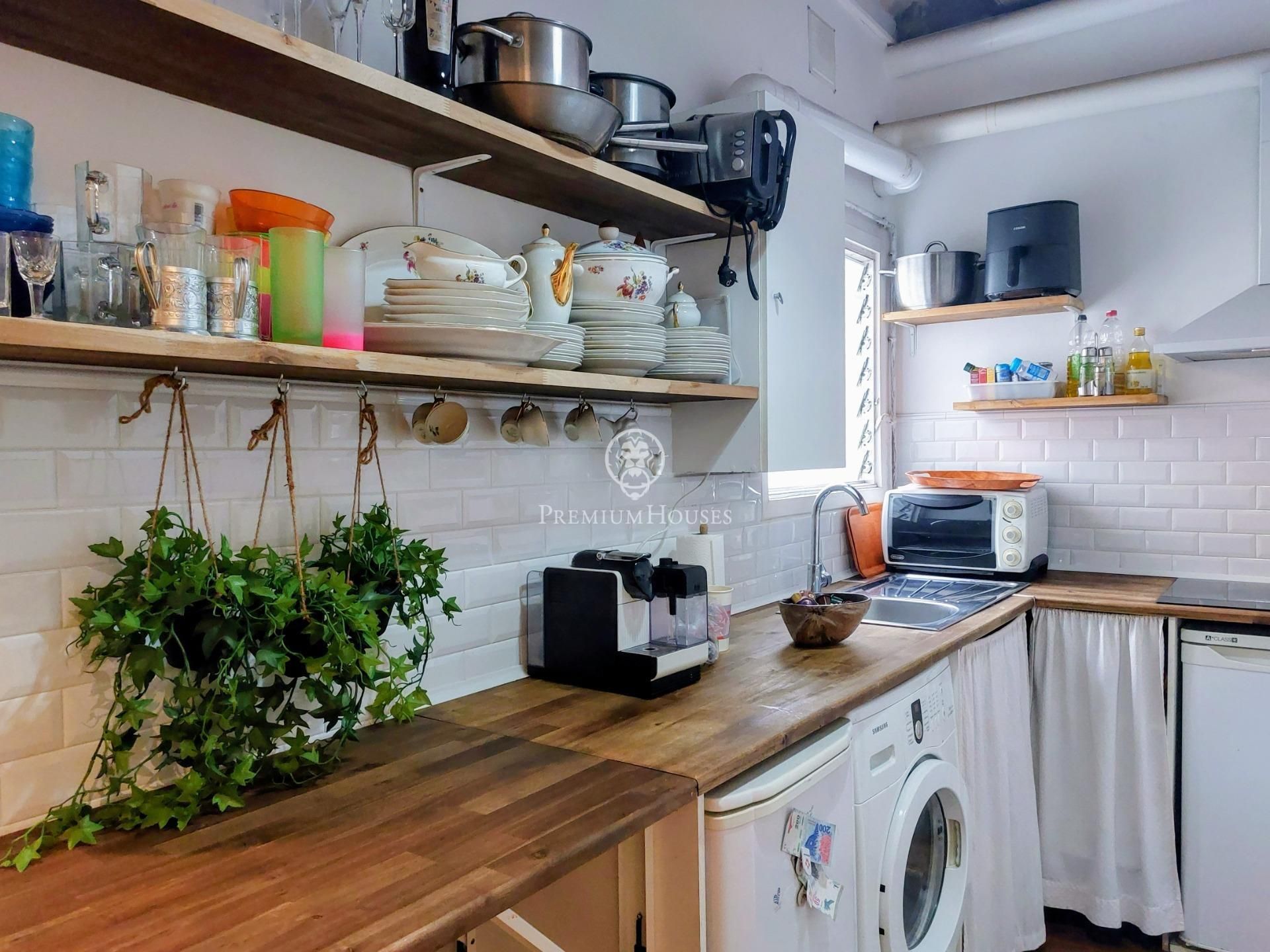 Cuina de Pis en venda en  Barcelona Capital amb Aire condicionat, Parquet i Traster