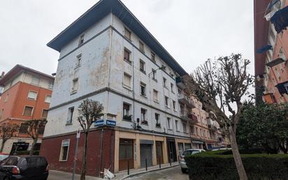 Vista exterior de Pis en venda en Bilbao 