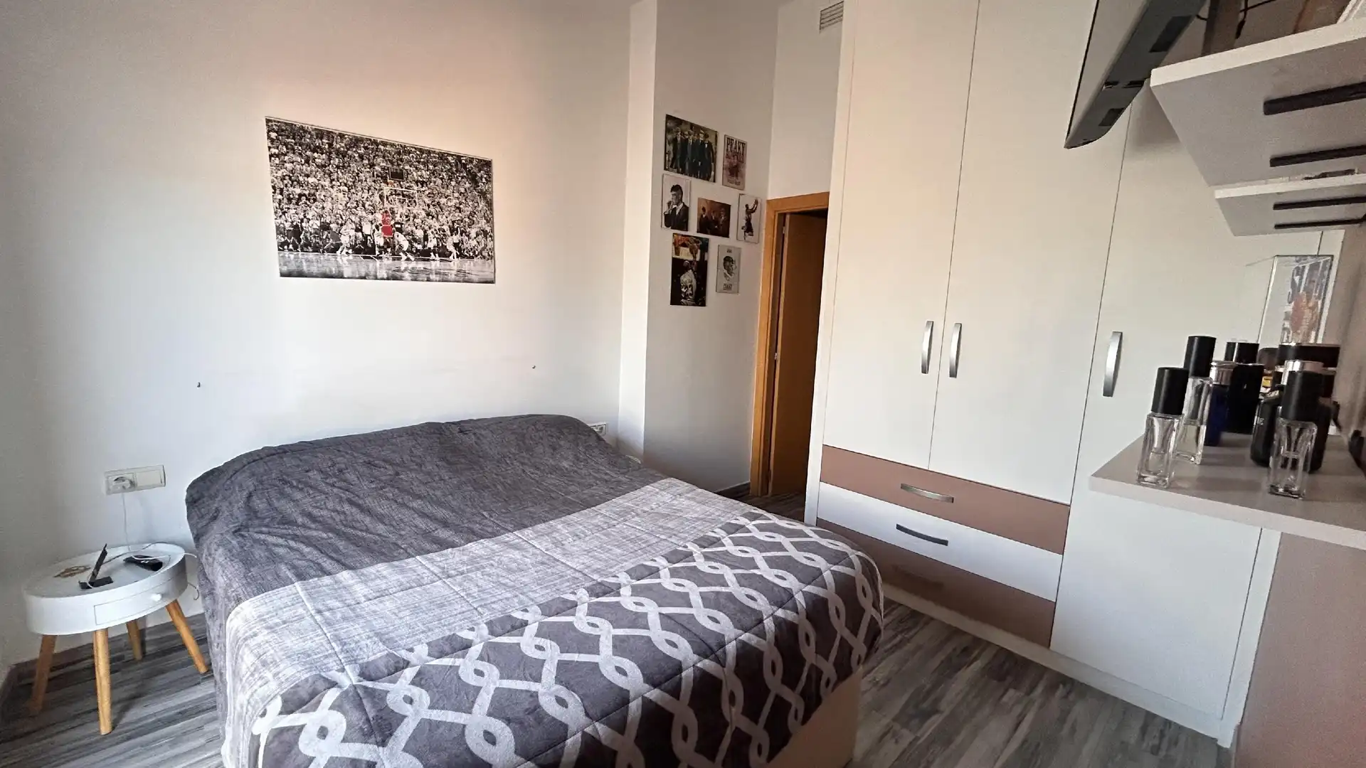 Bedroom of Flat for sale in Sant Andreu de la Barca  with Air Conditioner, Heating and Storage room