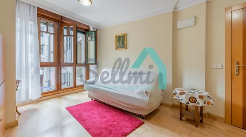 Foto 5 de Piso de alquiler en Del Peso, Fontán, Oviedo