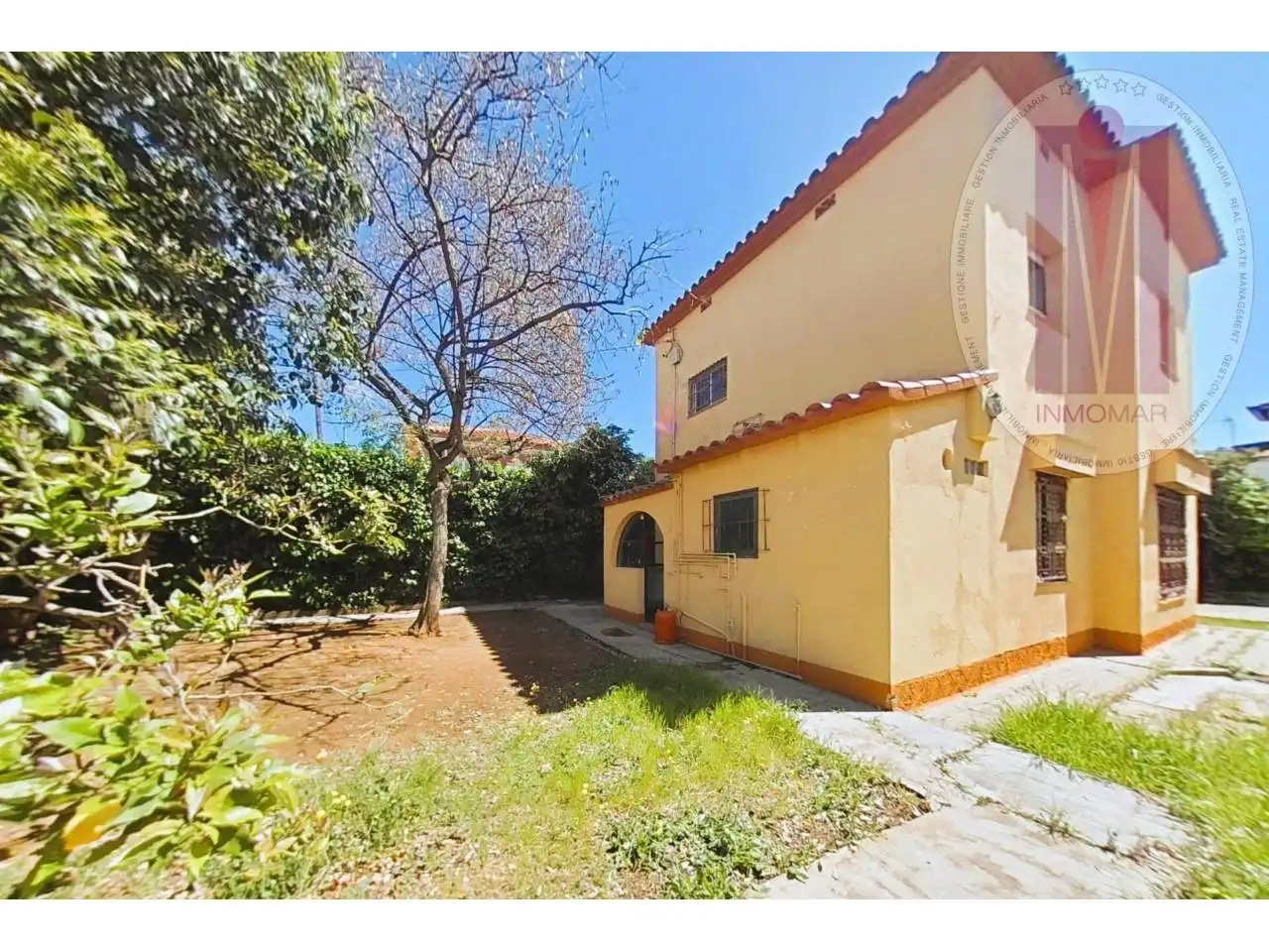 Vista exterior de Casa o chalet en venta en Viladecans con Jardín privado