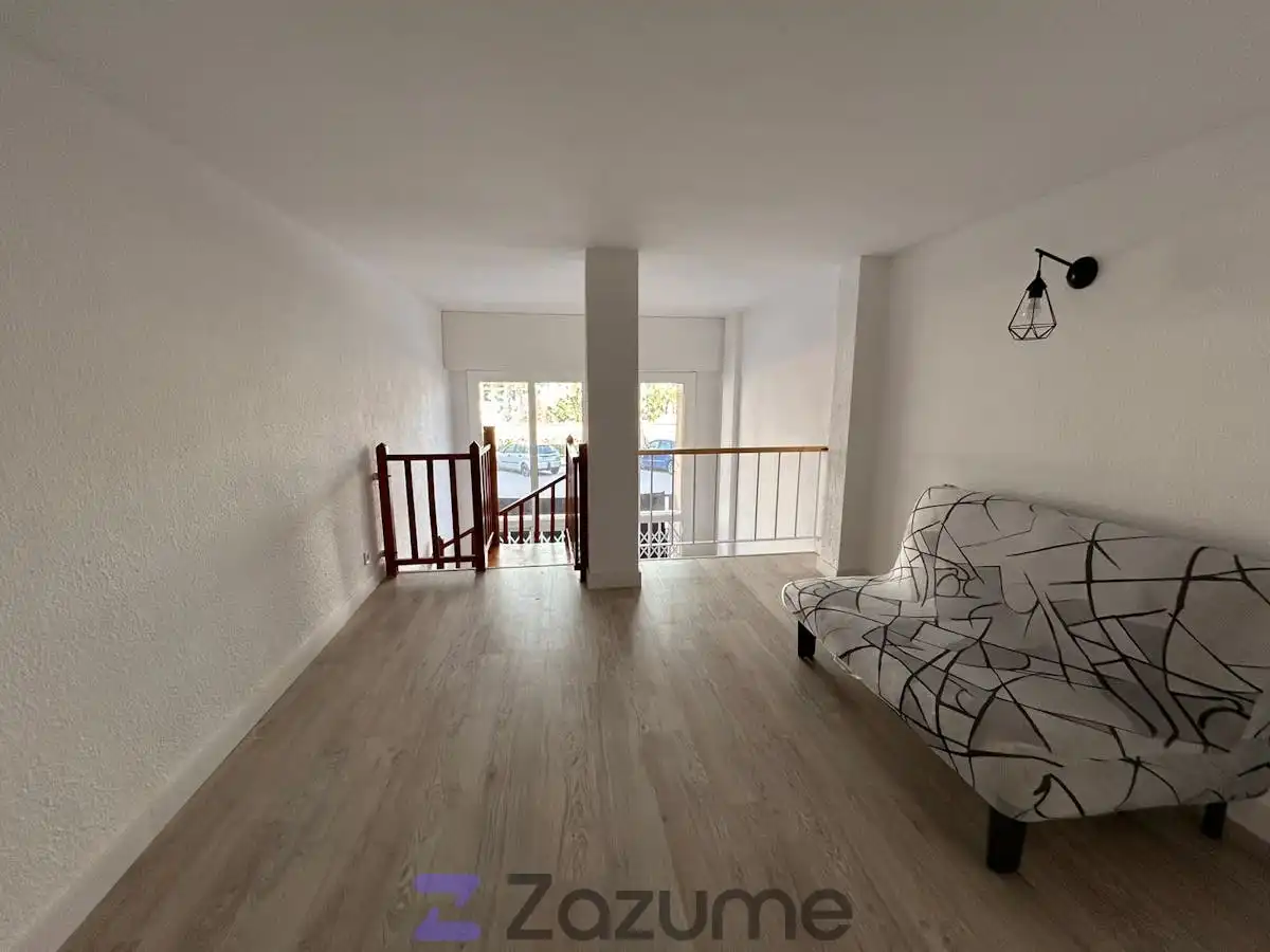 Piso de alquiler en Pineda de Mar con Parquet, Amueblado y Horno