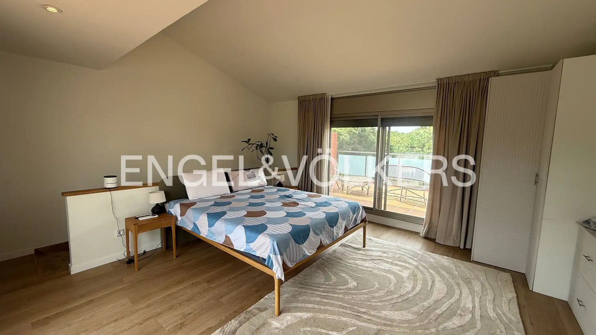 Schlafzimmer von Einfamilien-Reihenhaus zur Miete in Gavà mit Klimaanlage, Heizung und Privatgarten