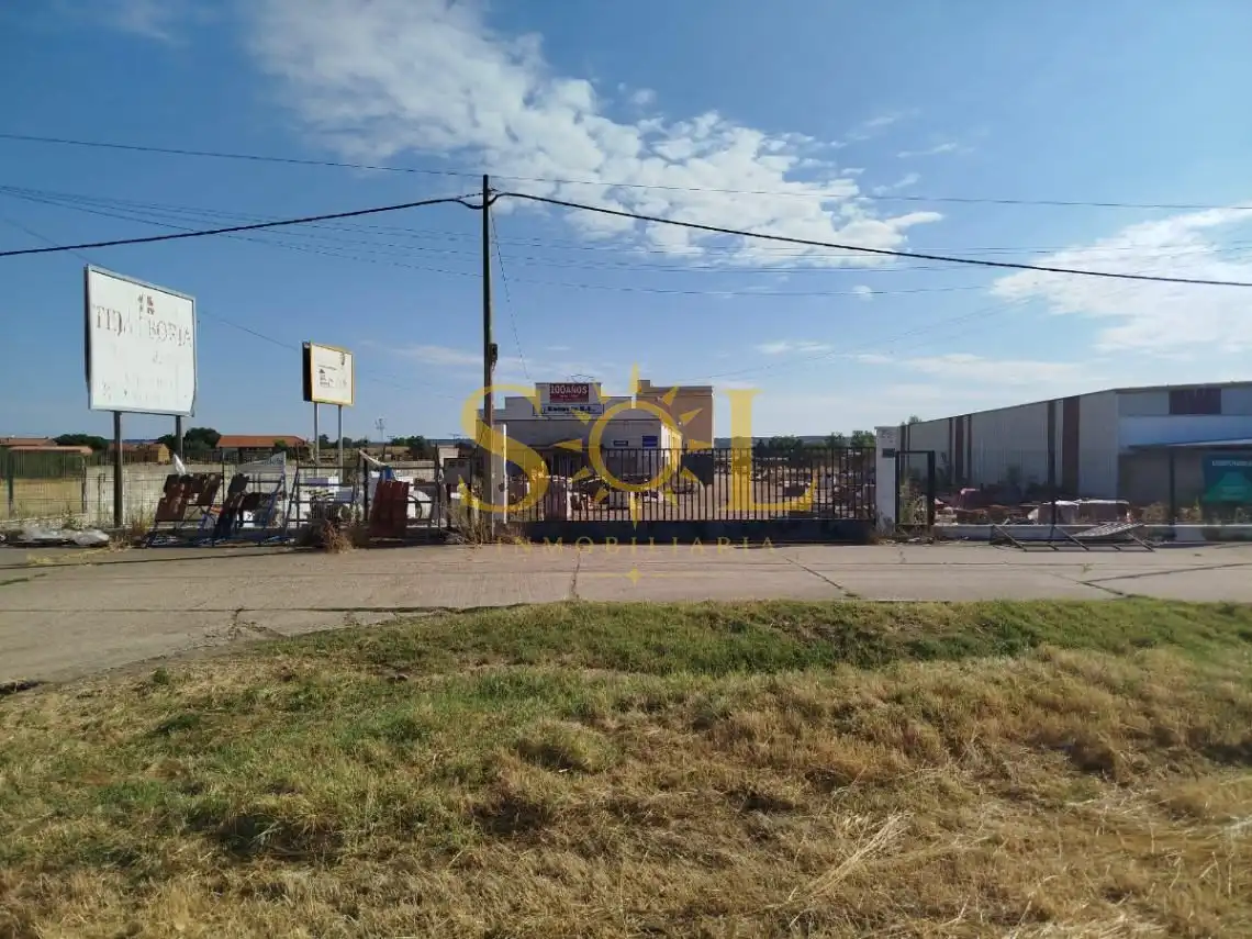 Industrial buildings for sale in Astorga