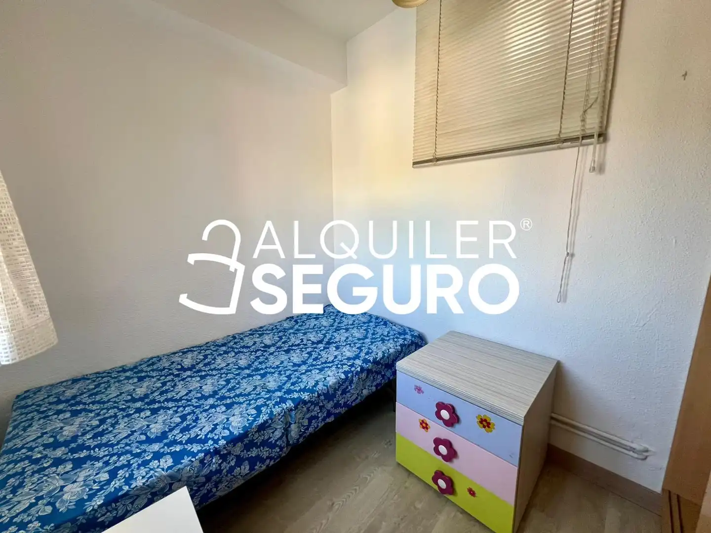 Schlafzimmer von Wohnung zur Miete in Madrid mit Klimaanlage, Heizung und Abstellraum