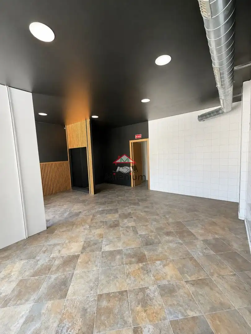 Local en venta en Algeciras con Aire acondicionado y Alarma
