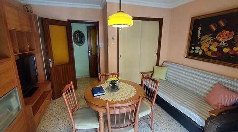 Foto 2 de Piso en venta en Calle Ciudad de Sueca, Parque Alcosa, Sevilla Capital