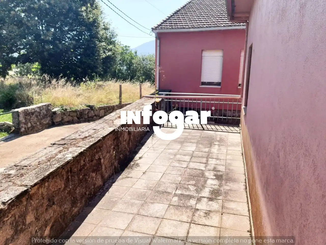 Casa o chalet de alquiler en O Rosal   con Calefacción, Jardín privado y Terraza