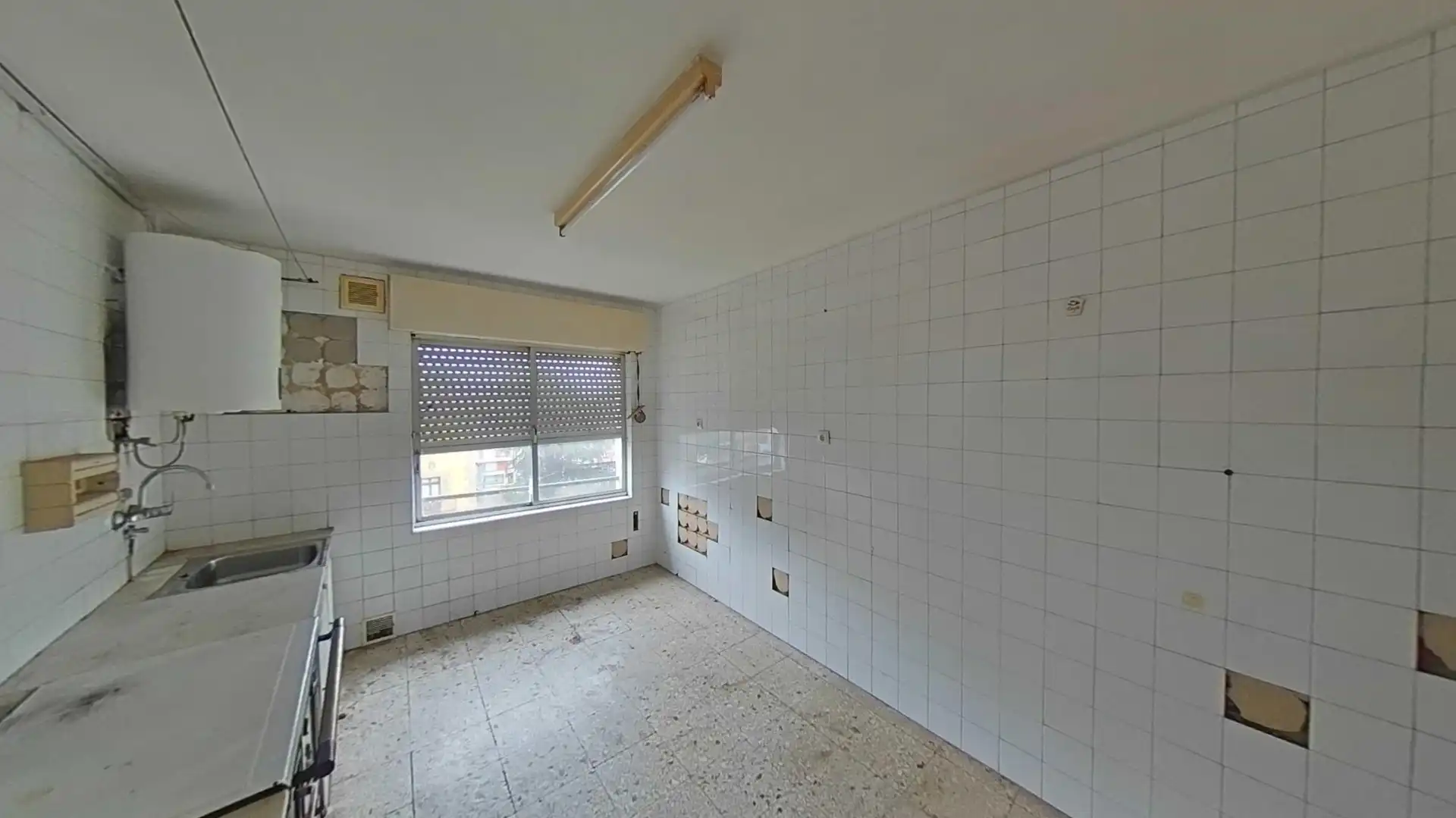 Kitchen of Apartments for sale in Lena