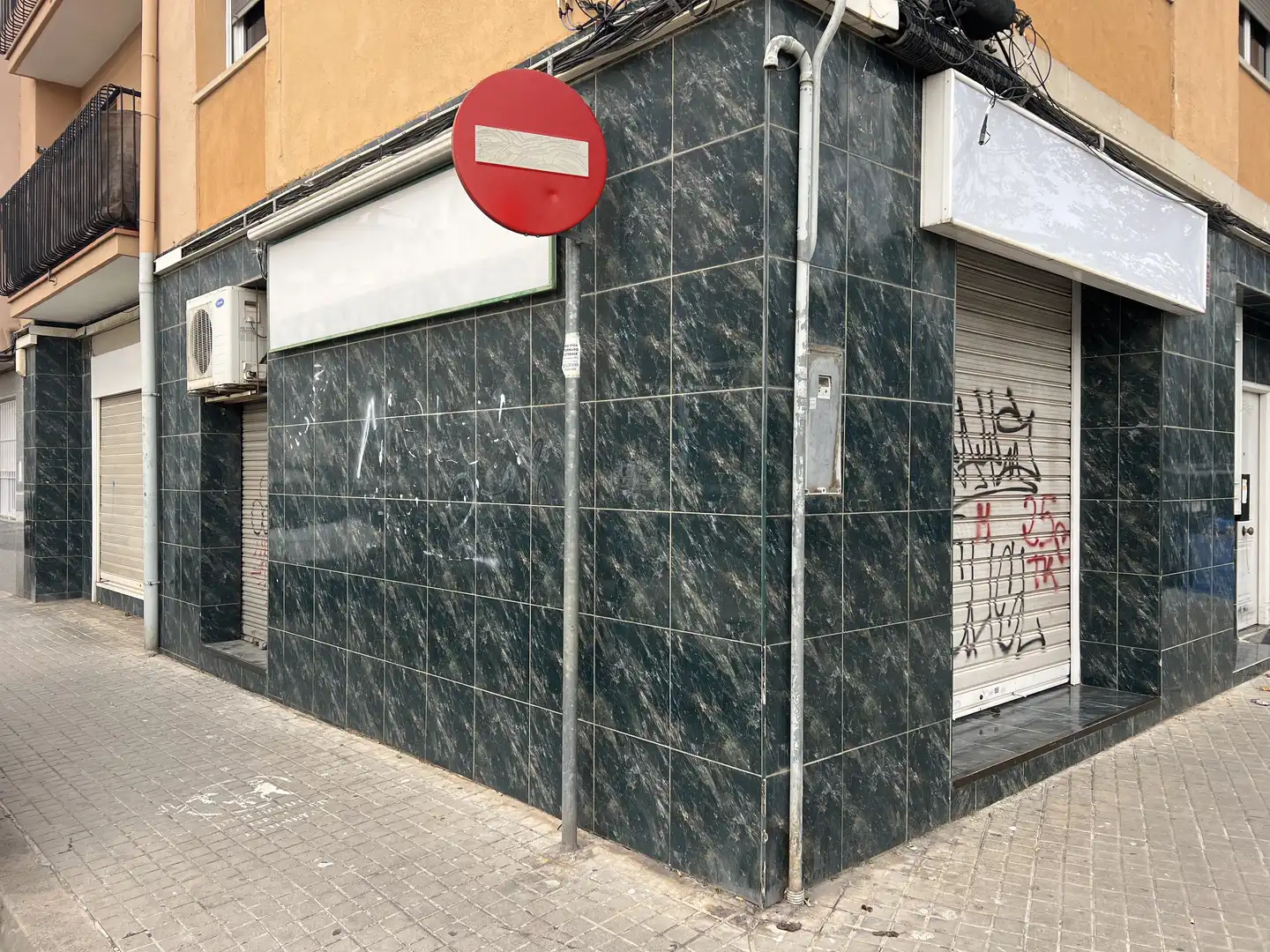 Local de lloguer a Carrer de Fuerteventura, Els Merinals