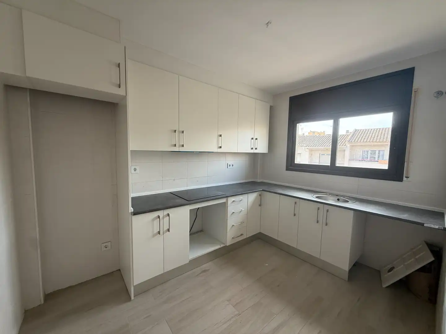 Kitchen of Attic for sale in Creixell  with Terrace, Oven and Balcony
