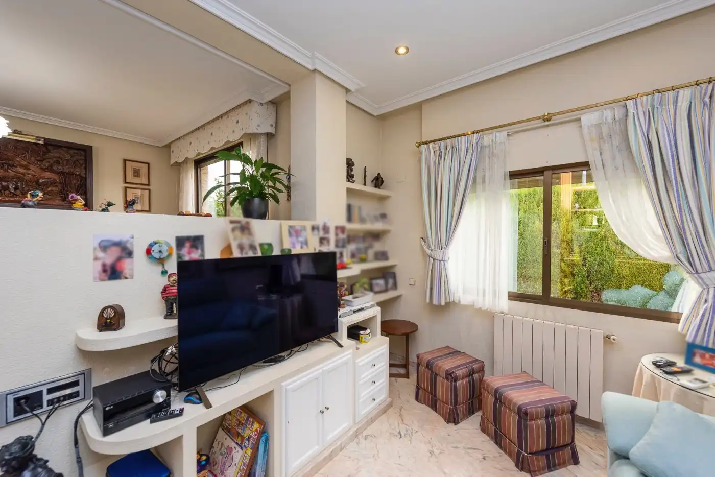 Living room of Houses for sale in Petrer  with Air Conditioner, Heating and Private garden