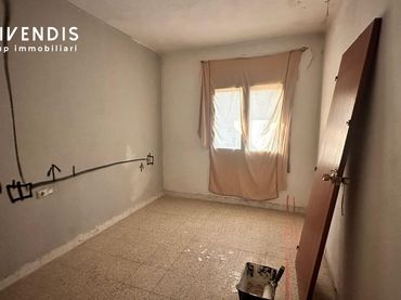 Piso con balcón en venta en Príncep de Viana - Clot - Xalets Humbert Torres