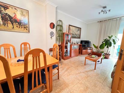 Living room of Flat for sale in  Valencia Capital  with Air Conditioner and Balcony