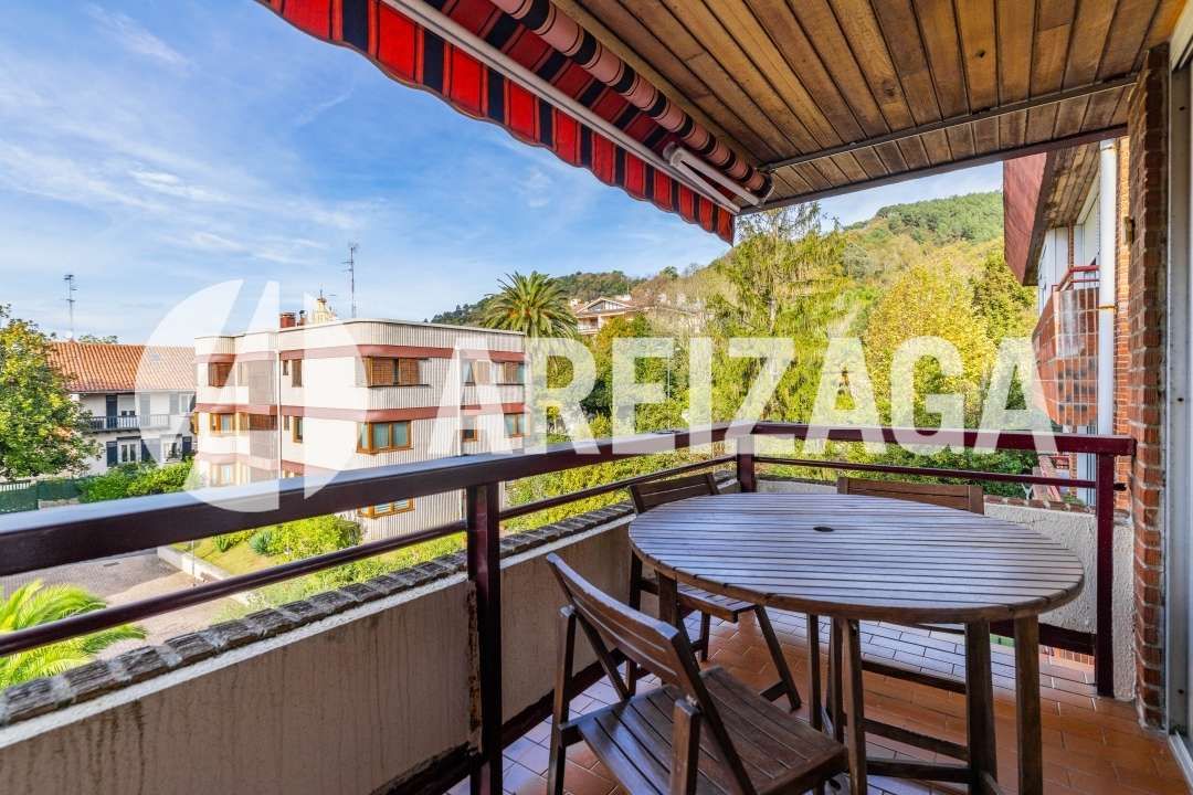 Terrace of Flat for sale in Donostia - San Sebastián   with Heating, Private garden and Terrace