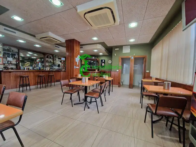 Local comercial en venda a La Carolina, imagen 4