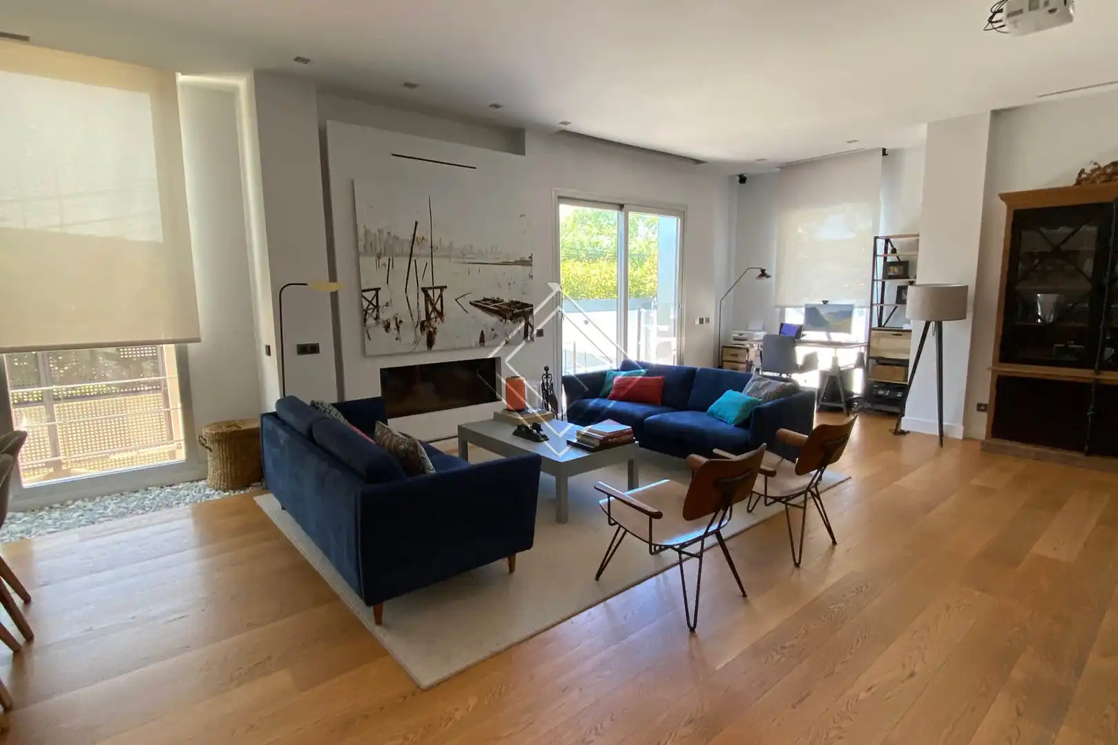 Sala de estar de Casa adosada en venta en  Madrid Capital con Aire acondicionado, Calefacción y Jardín privado