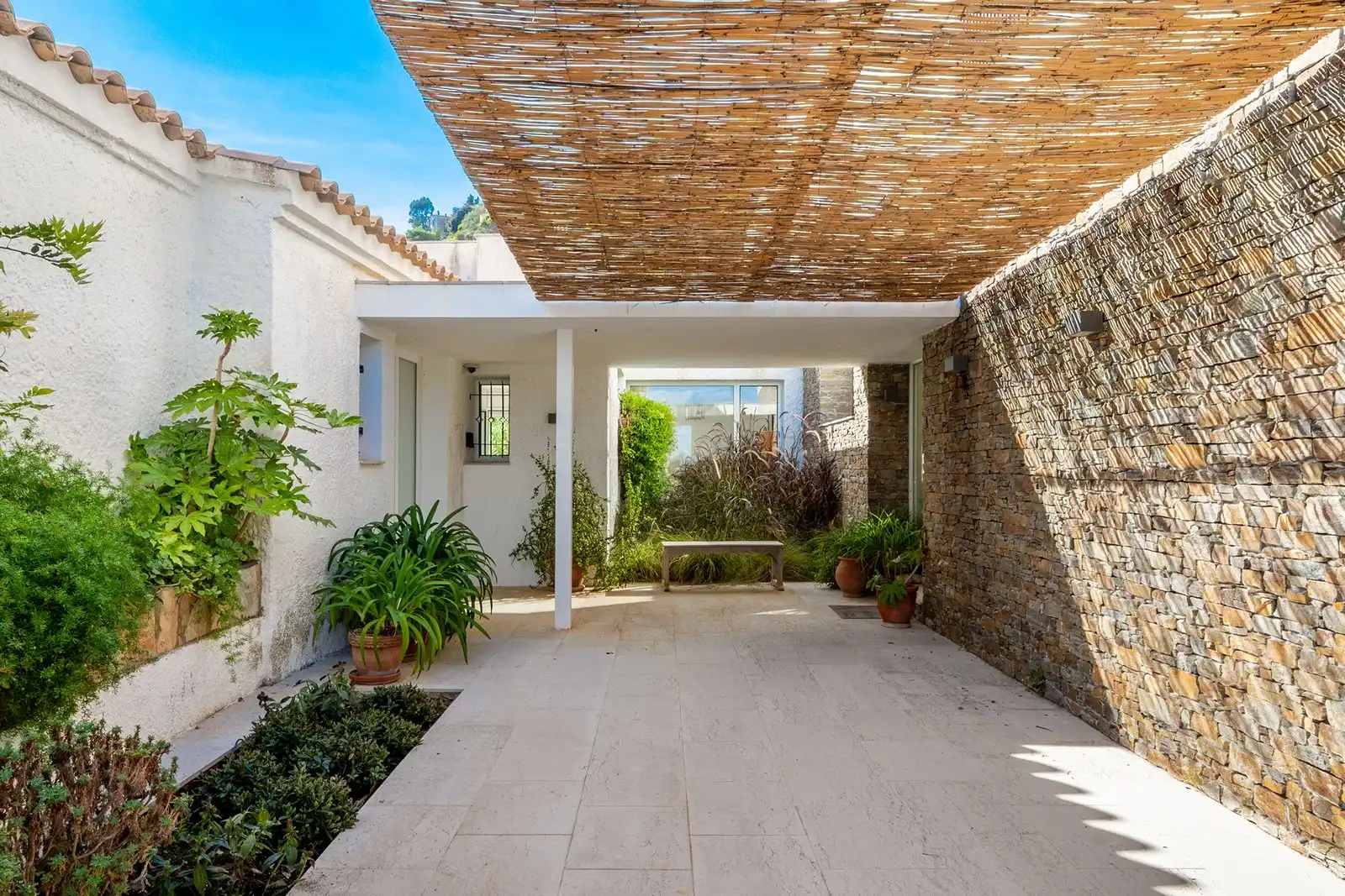 Haus mit Pool zum Verkauf in Carrer Petunies, imagen 8