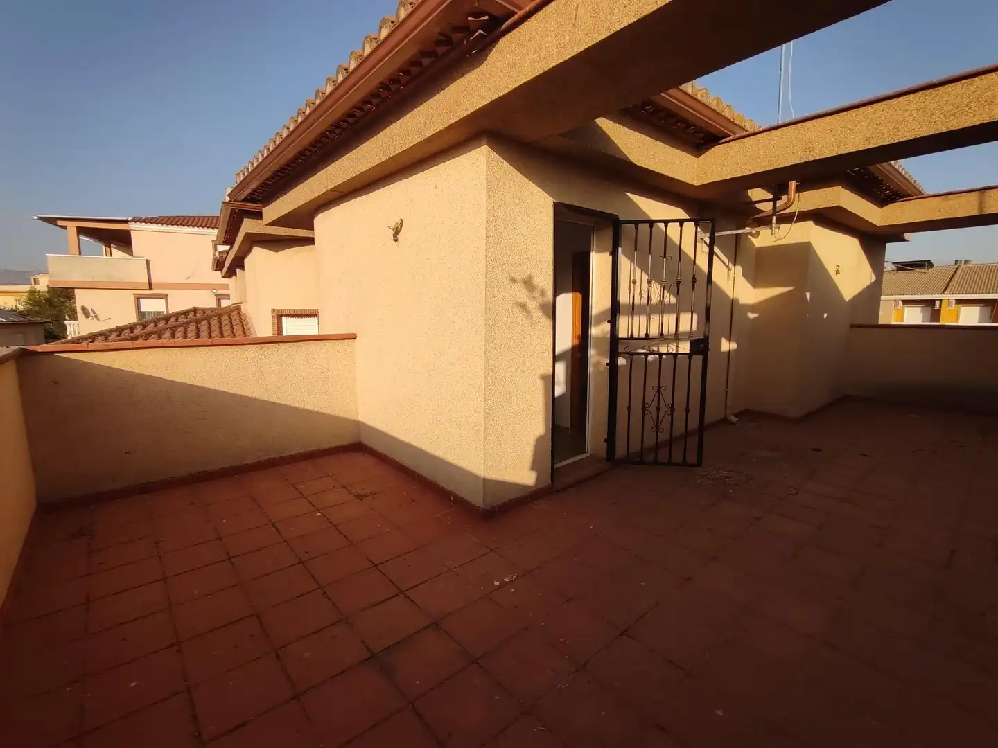 Detached homes for sale in Atarfe