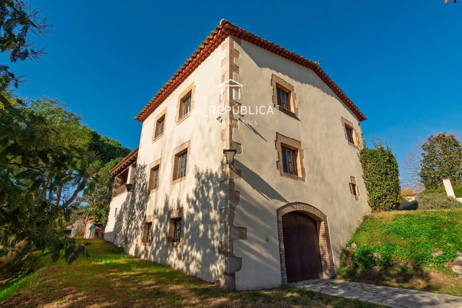 Vista exterior de Casa o chalet en venta en Sils con Calefacción, Jardín privado y Terraza