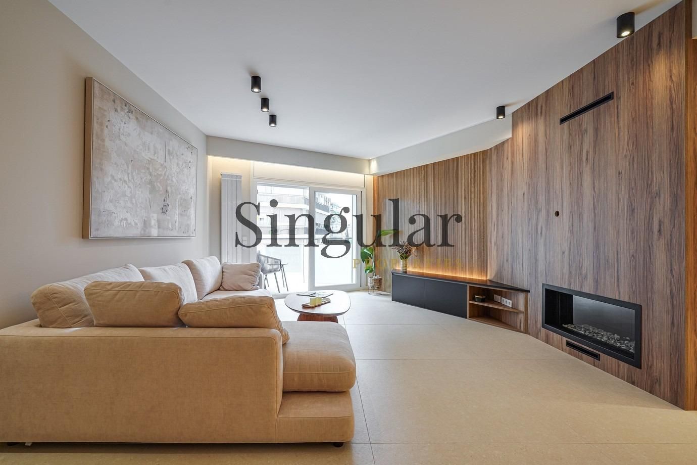 Living room of Flat for sale in  Barcelona Capital  with Air Conditioner, Heating and Terrace