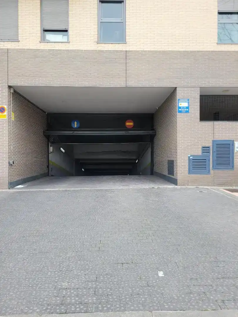 Parking of Garage for rent in Buenavista
