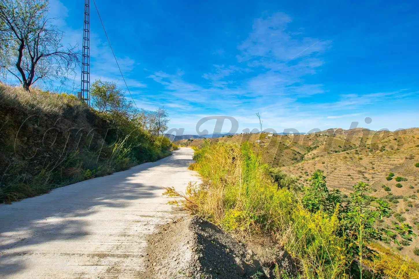 Terreno rústico en venta en Sedella, imagen 4