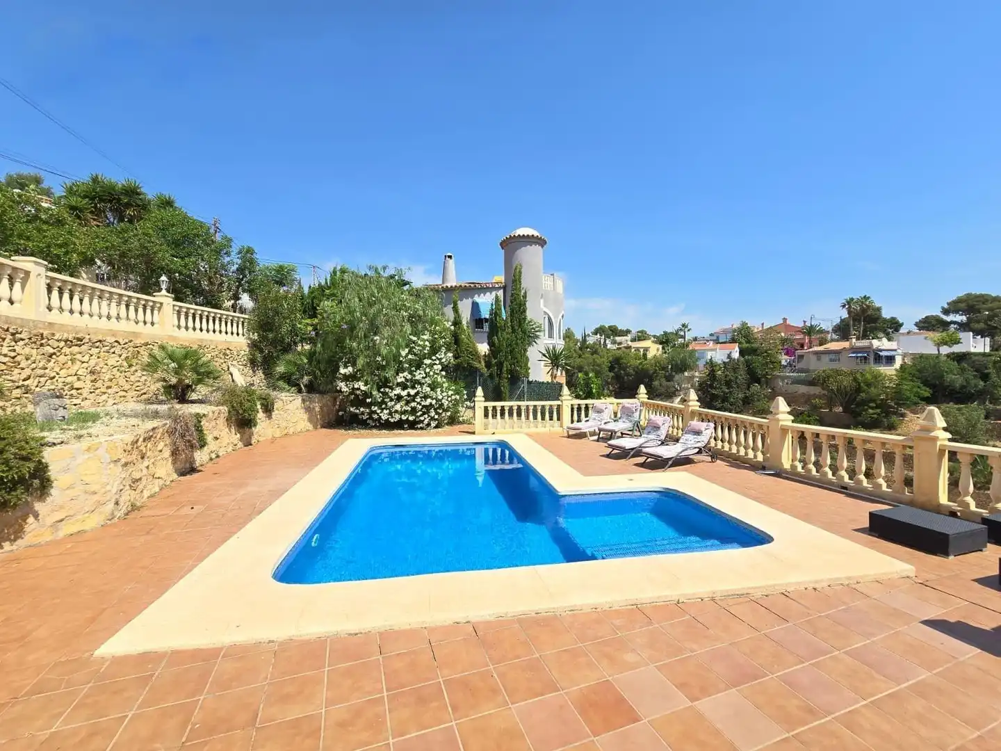Chalet con piscina en venta en Coloma, imagen 2