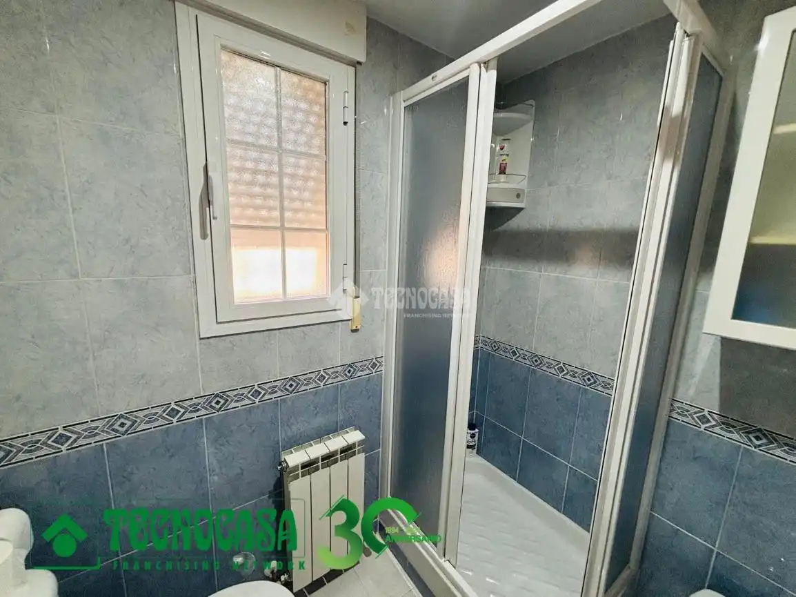 Casa aparellada amb terrassa en venda a Magán, imagen 31