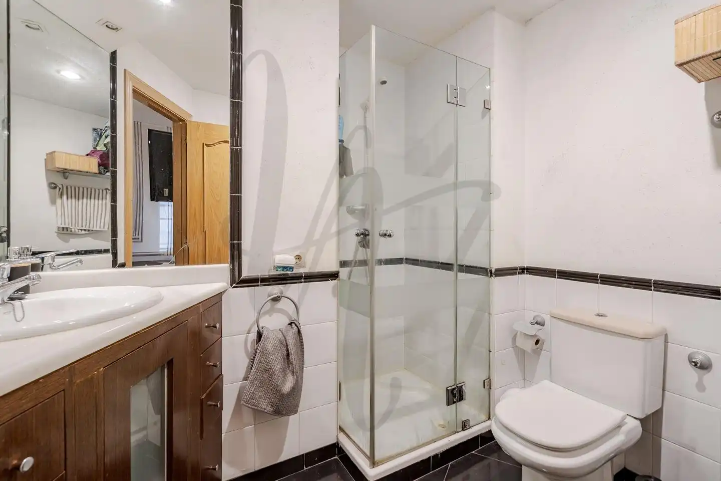 Baño de Piso en venta en Alcobendas con Aire acondicionado, Calefacción y Terraza